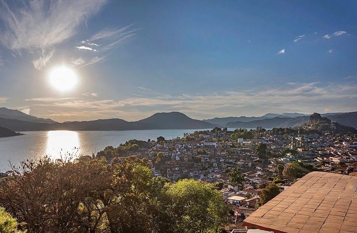Casa em Santa María Ahuacatlan, Valle de Bravo, foto 28 de 51