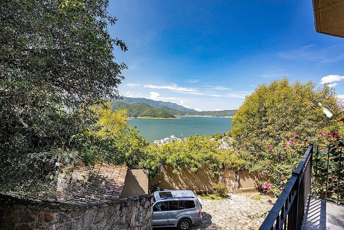 Casa em Santa María Ahuacatlan, Valle de Bravo, foto 35 de 51