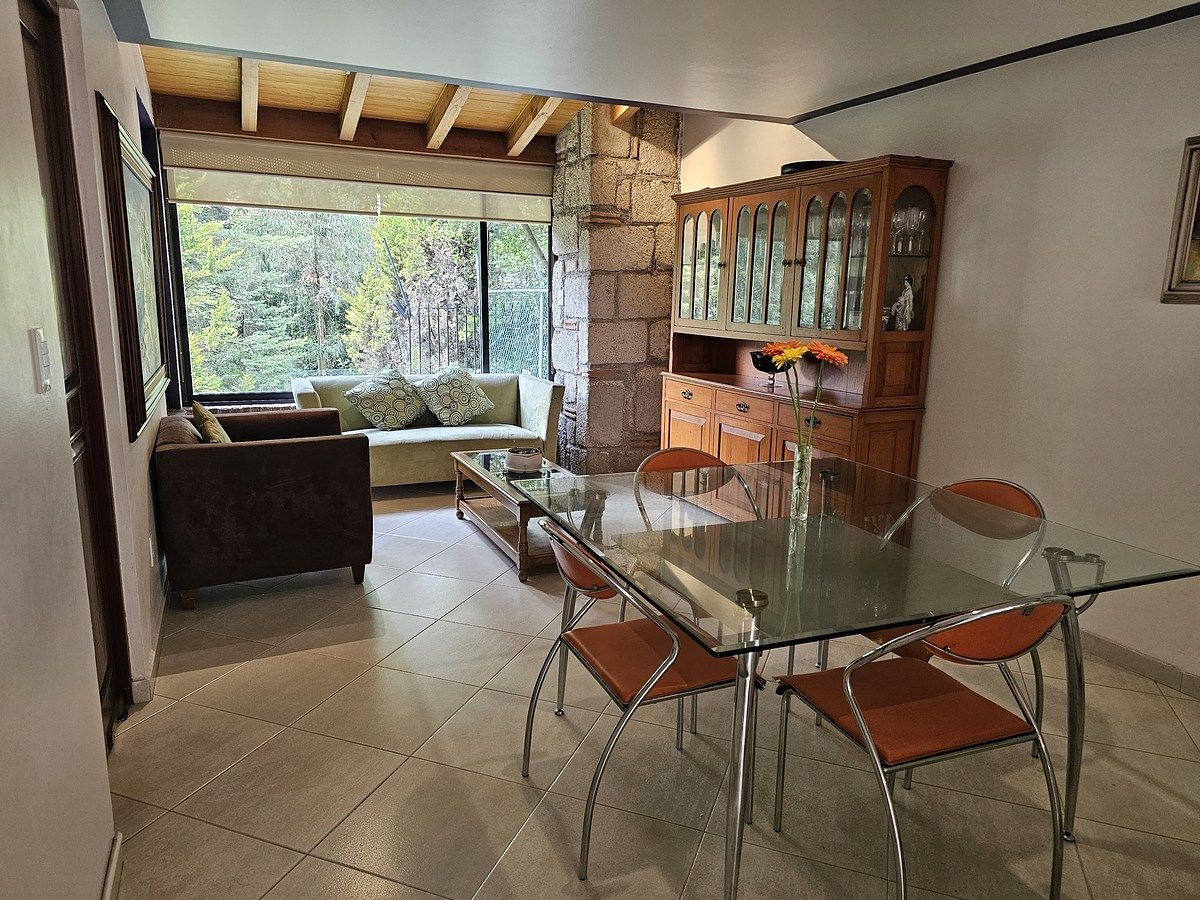 ANTECOMEDOR Y FAMILY ROOM, photo 6 of 17