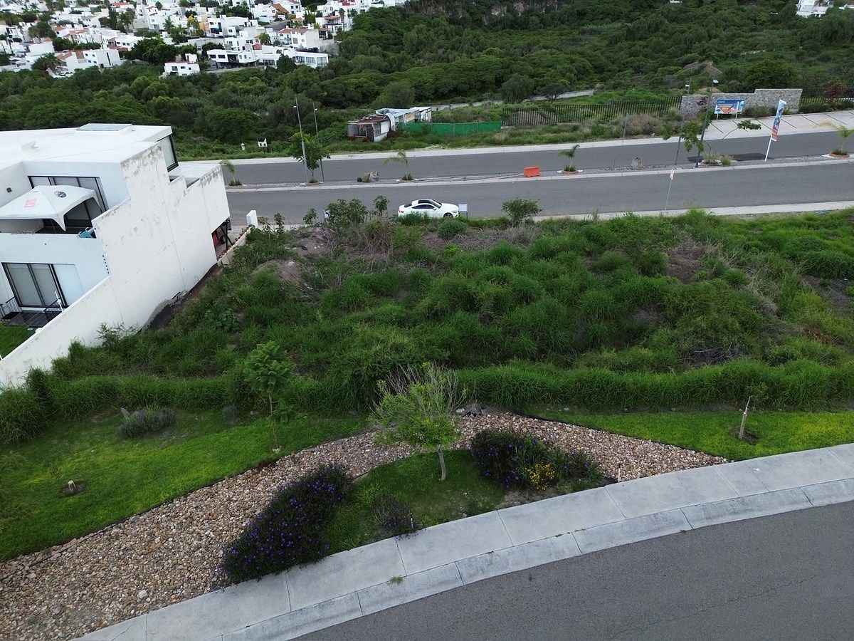 Lot in Lomas de Juriquilla, Querétaro, photo 5 of 12