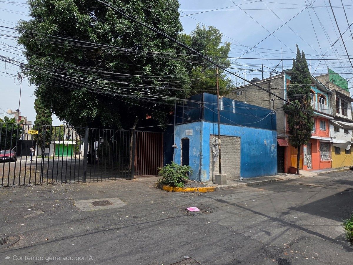 Terreno 245 m² venta | 3 niveles | Proyecto Residencial + Despacho o consultorio - foto 3