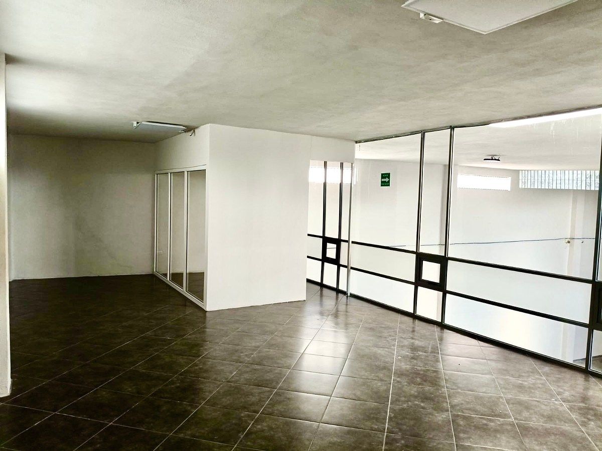 Galpão comercial em Moderna, Monterrey, foto 9 de 15