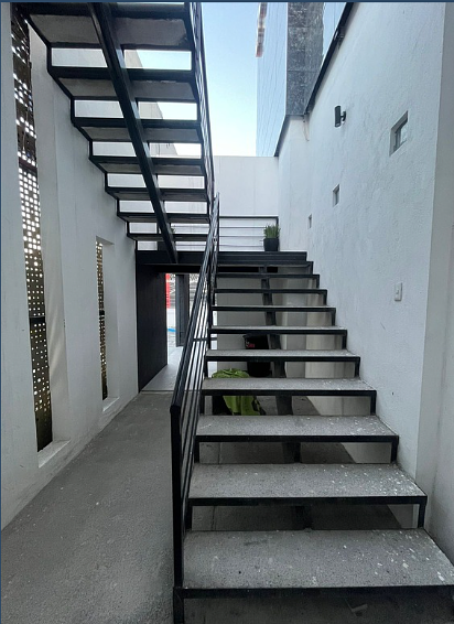Local comercial en Del Valle, San Pedro Garza García, foto 3 de 3