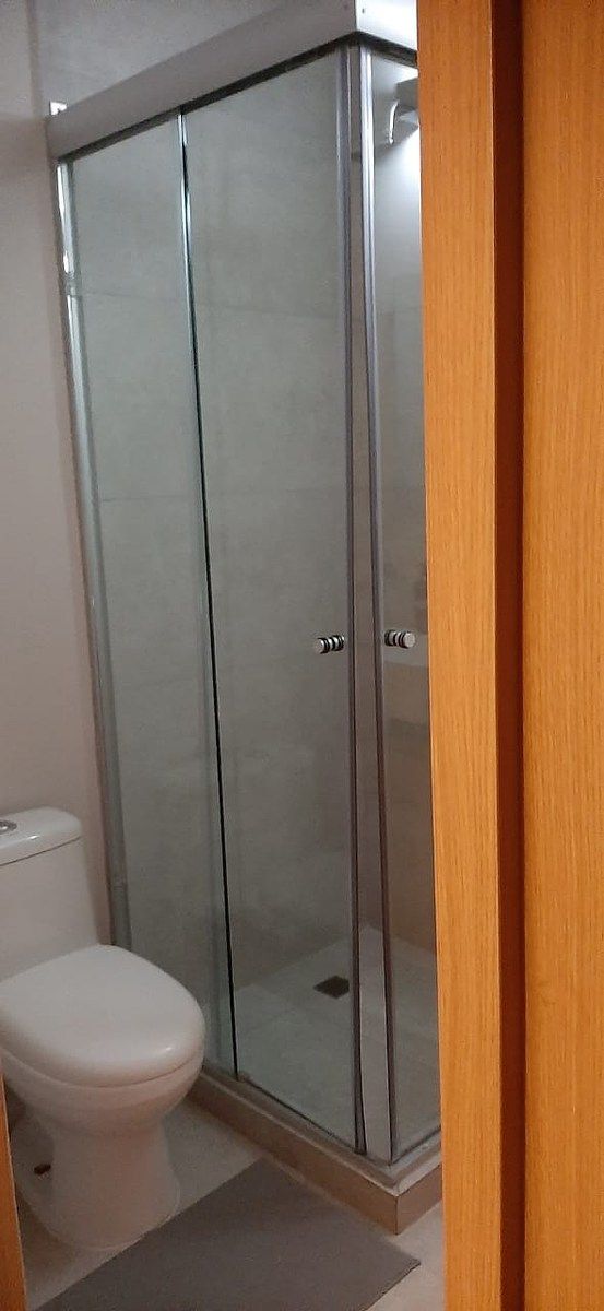 Baño, photo 6 of 8