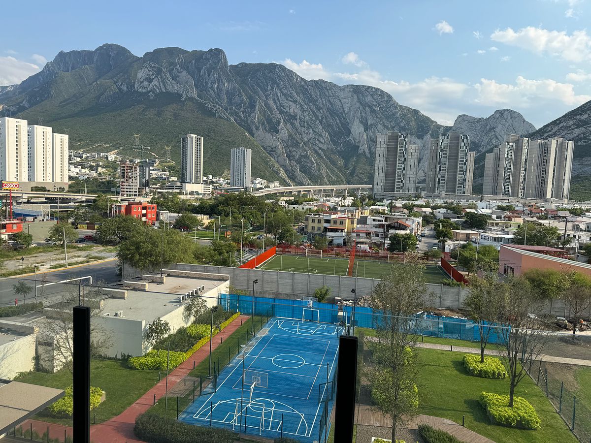 Apartamento em Bosques la Huasteca, Santa Catarina, foto 7 de 26