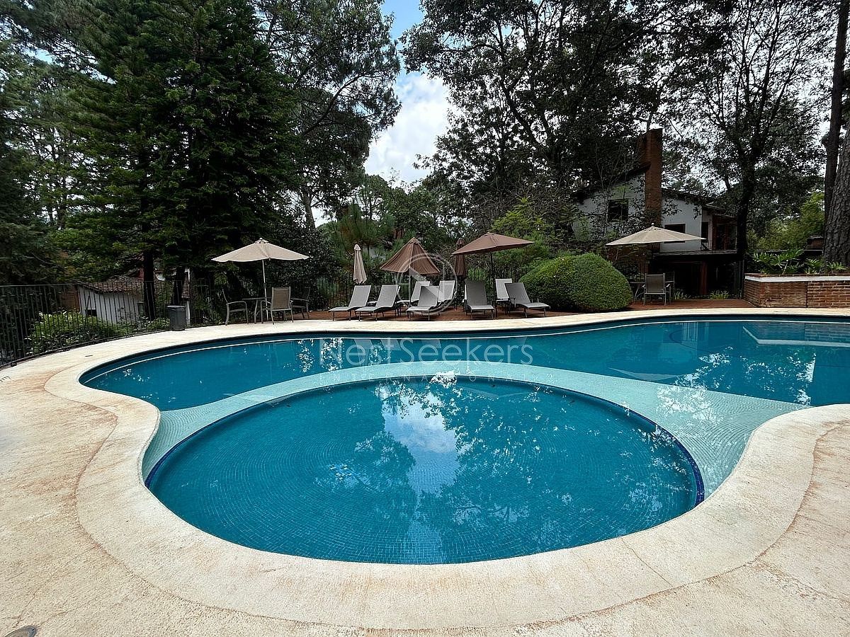 Casa en condominio en Avándaro, Valle de Bravo, foto 5 de 17