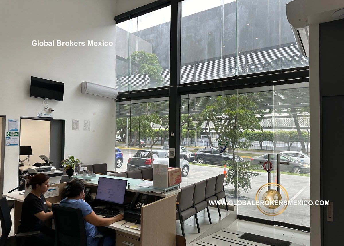 Retail Space in Jardines del Bosque Centro, Guadalajara, photo 4 of 28