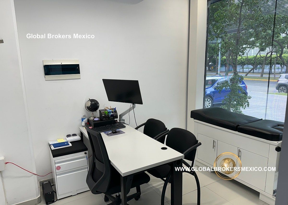 Retail Space in Jardines del Bosque Centro, Guadalajara, photo 9 of 28