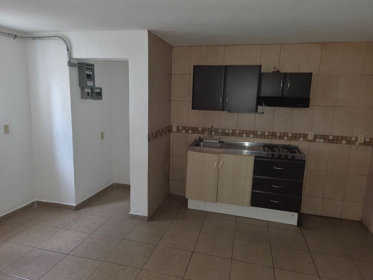 Casa com uso comercial em Bosques de La Victoria, Guadalajara, foto 17 de 25