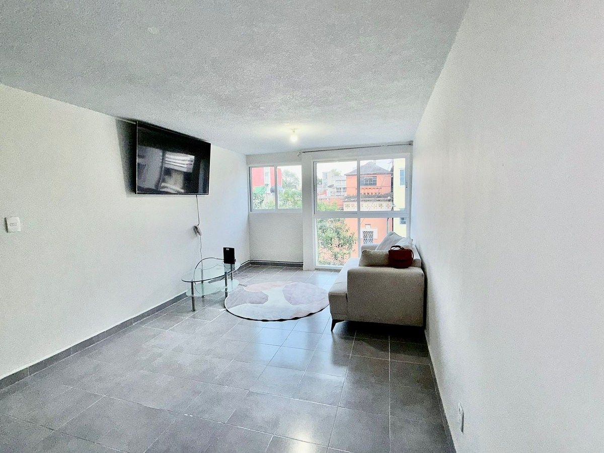 DEPARTAMENTO EXTERIOR EN VENTA 86m2, 2 RECÁMARAS + CUARTO DE SERVICIO - foto 2
