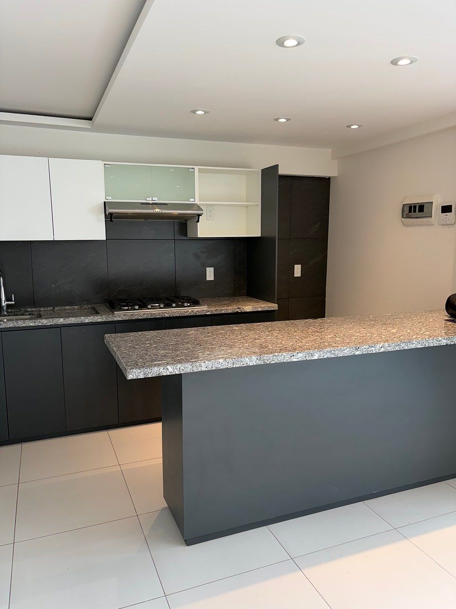 Spacious apartment for rent, photo 1 of 12