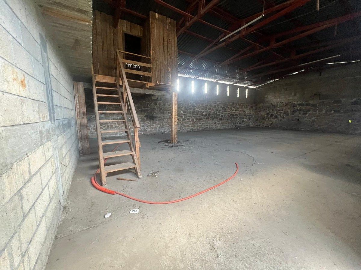 Commercial Storage Unit in El Oro de Hidalgo, El Oro, photo 6 of 18