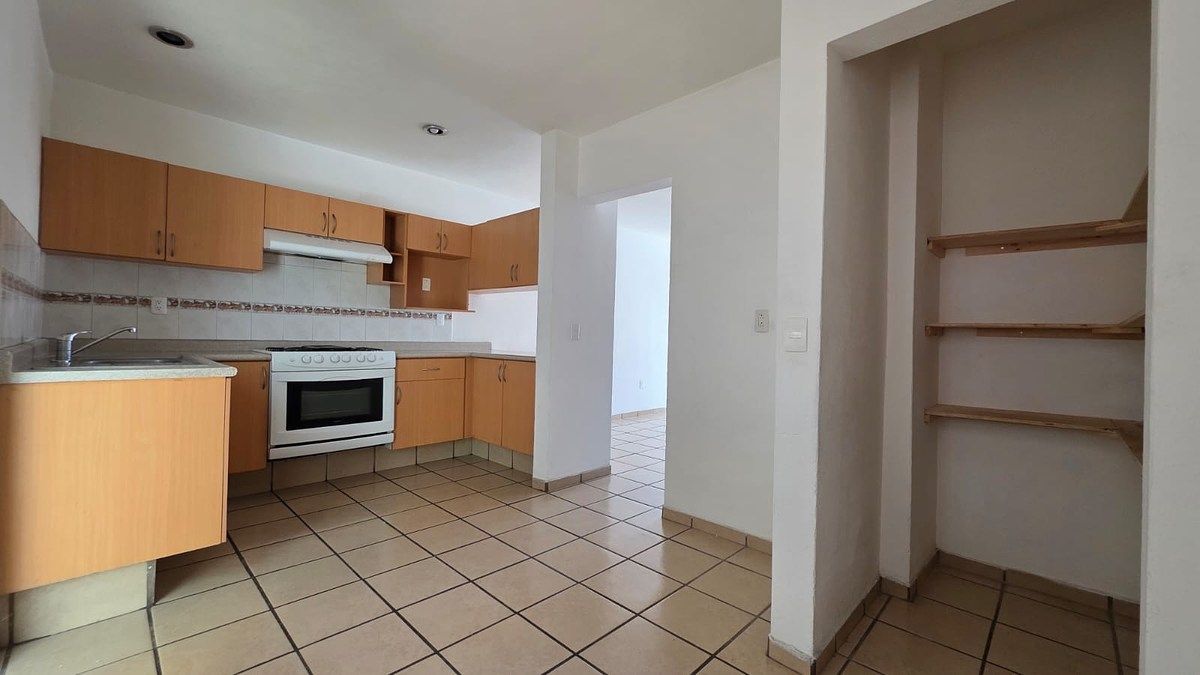 Casa en condominio en Parques del Bosque, Tlaquepaque, foto 4 de 18