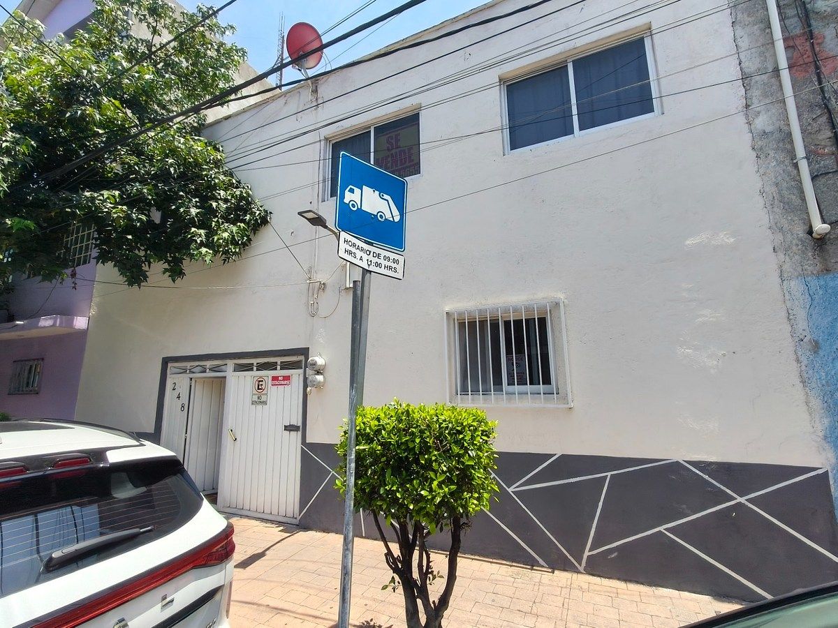 Casa en venta para remodelar a 5 minutos de Plaza Carso, foto 1 de 37