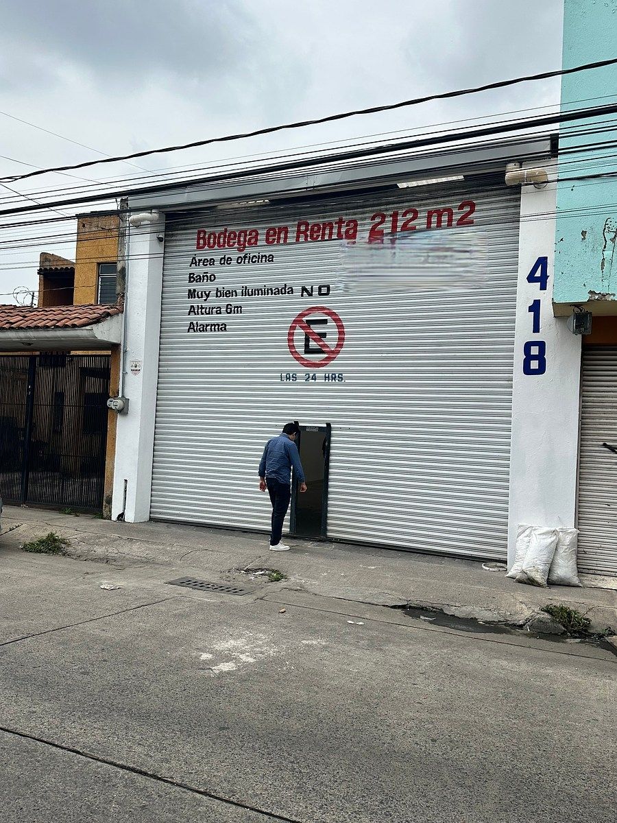 Bodega Comercial, En Renta.  Colonia San Carlos. Guadalajara. Jalisco., foto 1 de 5