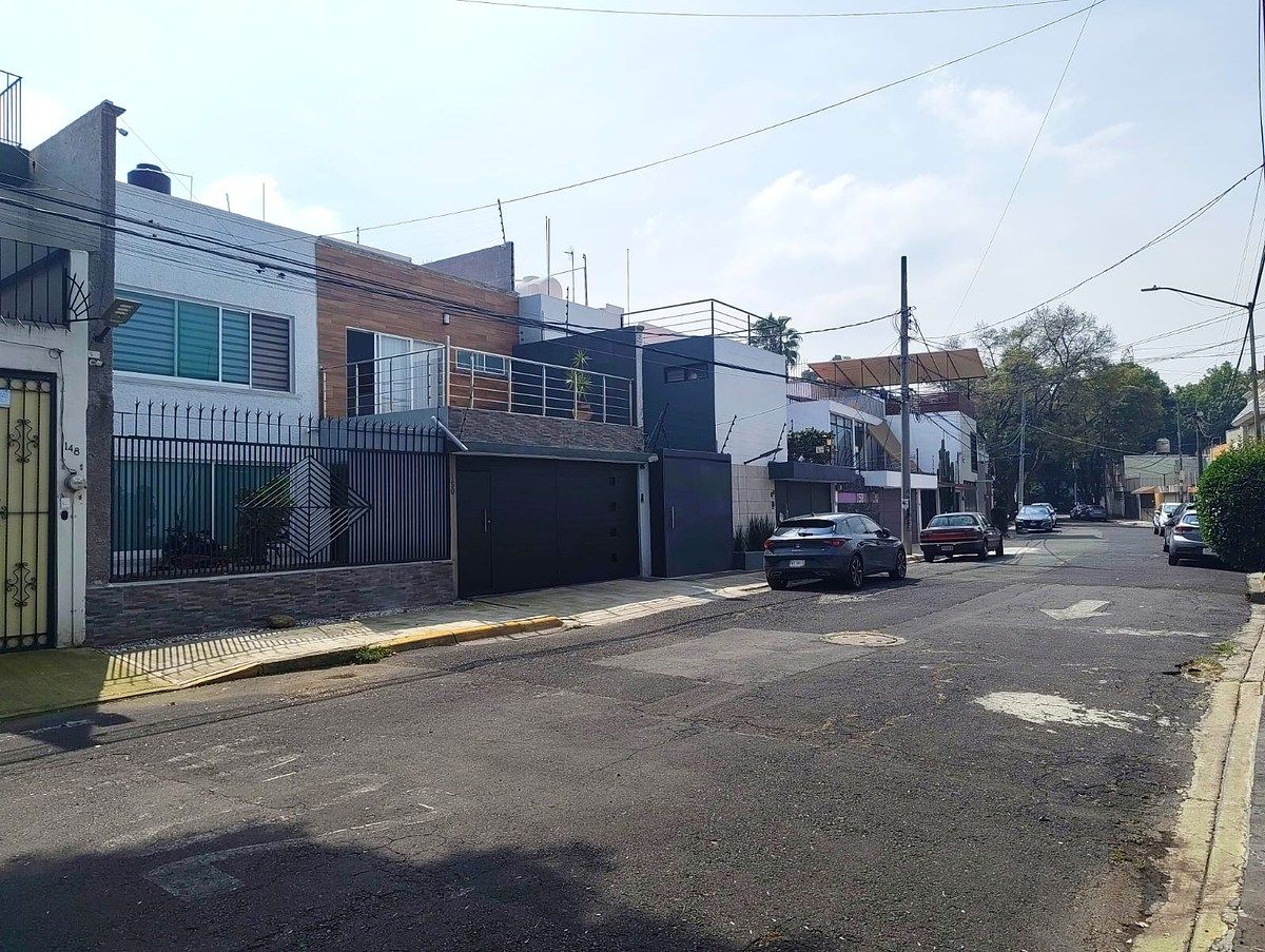 House in Campestre Churubusco, Coyoacán, photo 4 of 50