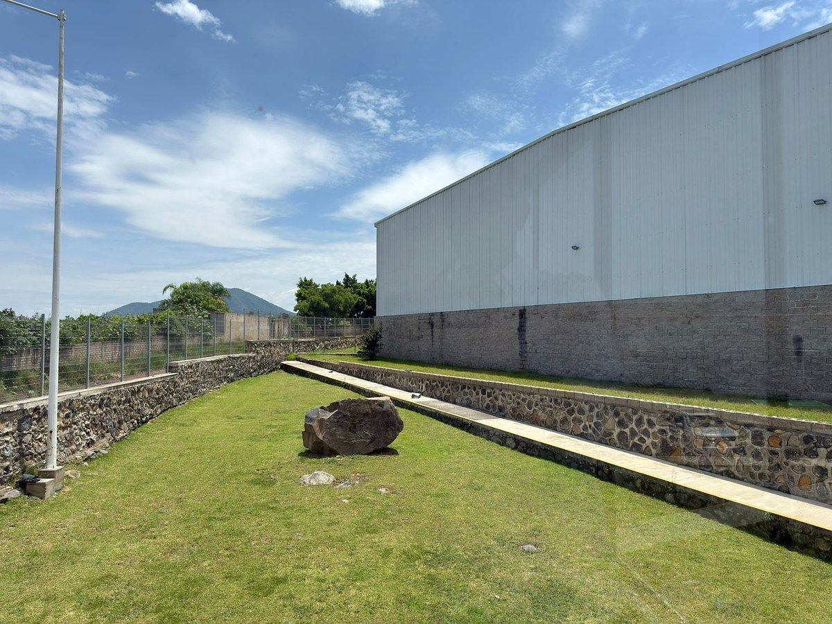 Prédio industrial em San Isidro Mazatepec, Tala, foto 33 de 48