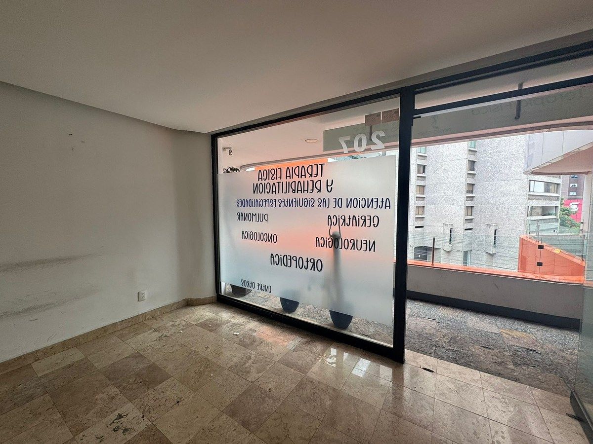 ESPAÇO COMERCIAL PARA ALUGUEL EM LOMAS DE TECAMACHALCO, foto 1 de 10