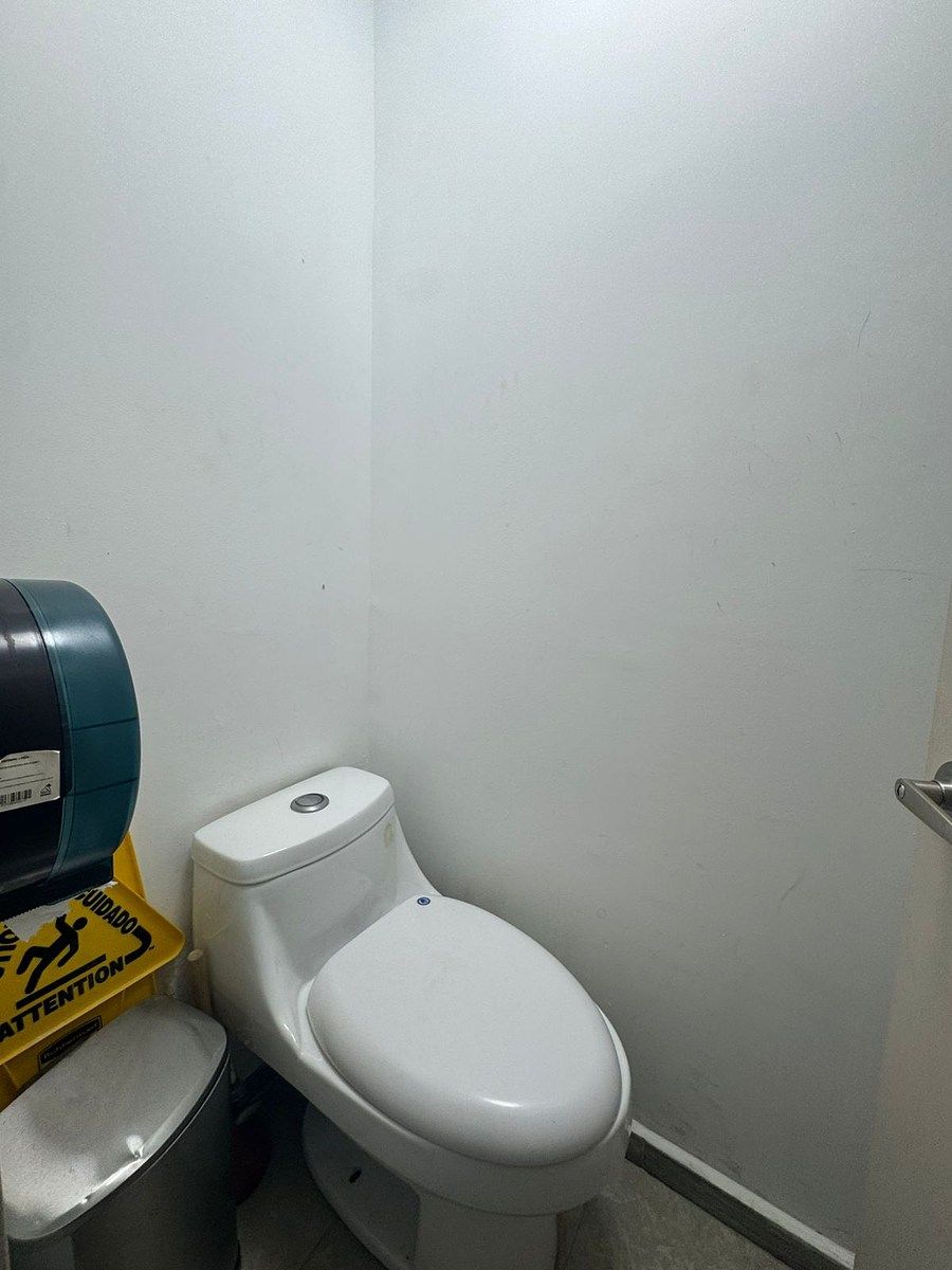 Local comercial en Lomas de Tecamachalco, Naucalpan de Juárez, foto 5 de 13