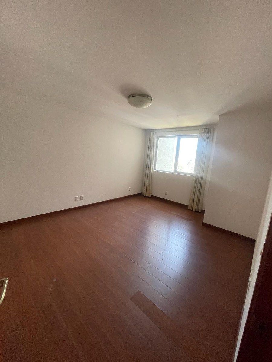 Apartamento en renta en zona 15 - Image 2