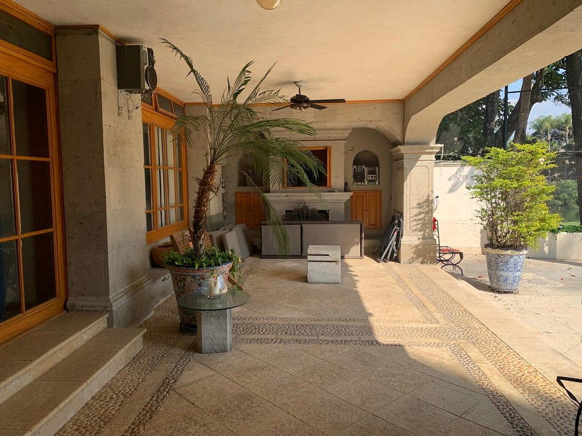 Casa em Club de golf Tabachines, Cuernavaca, foto 2 de 8