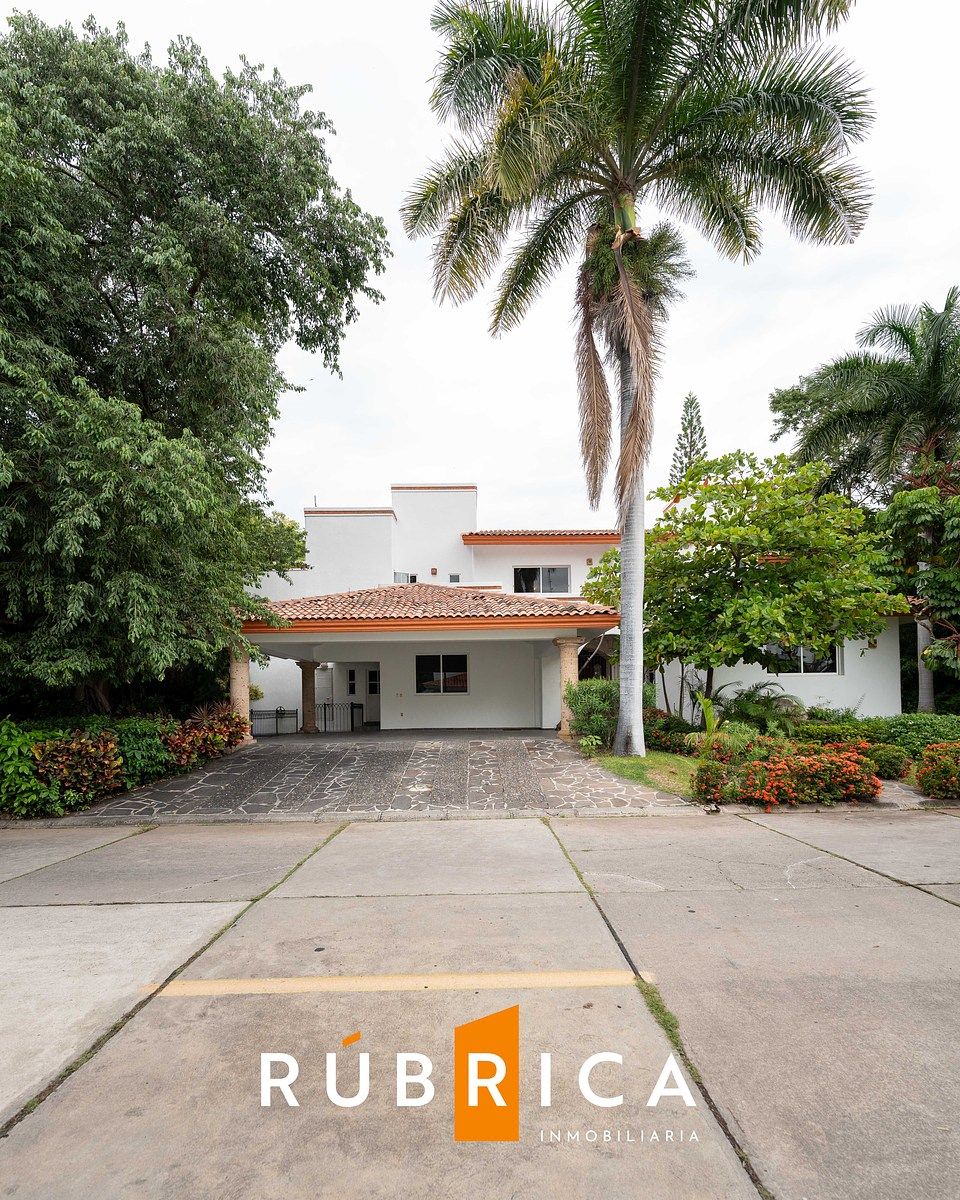 Casa en Venta en Parque Royal, Colima