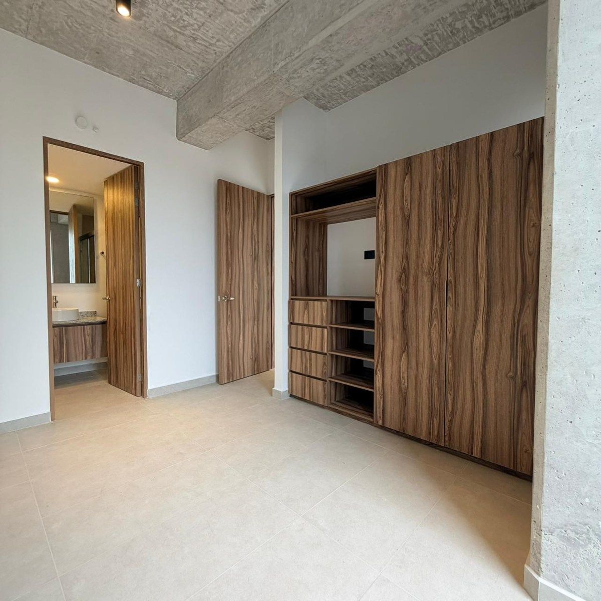 Apartamento em Ladrón de Guevara, Guadalajara, foto 18 de 25