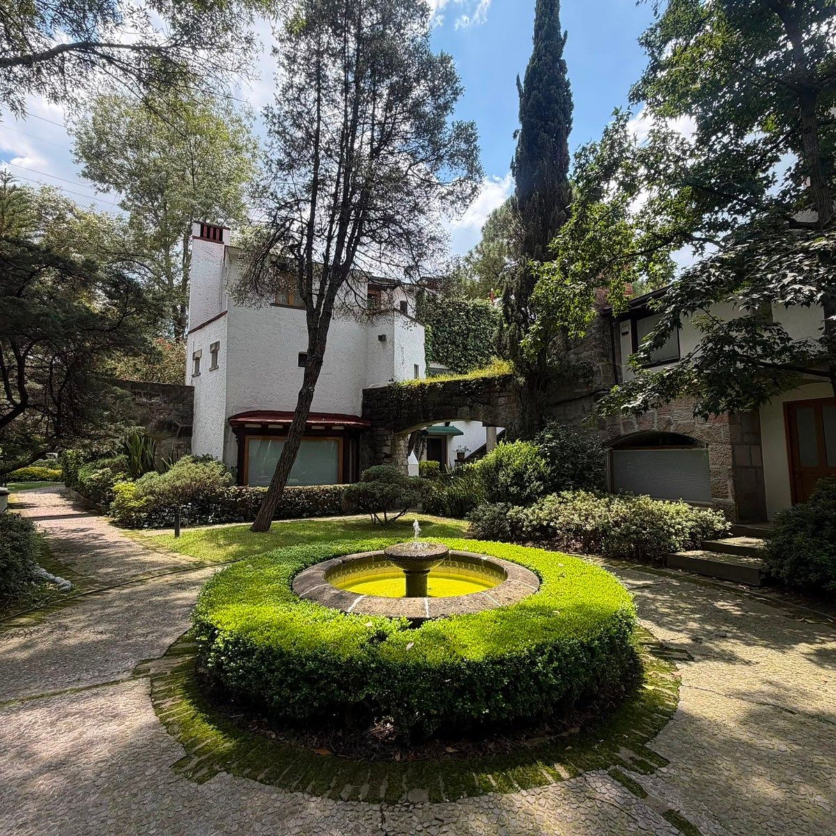 Se vende y renta casa en rancho san francisco