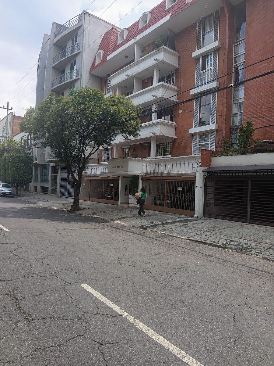 Oportunidad en Del Valle Sur, foto 1 de 30