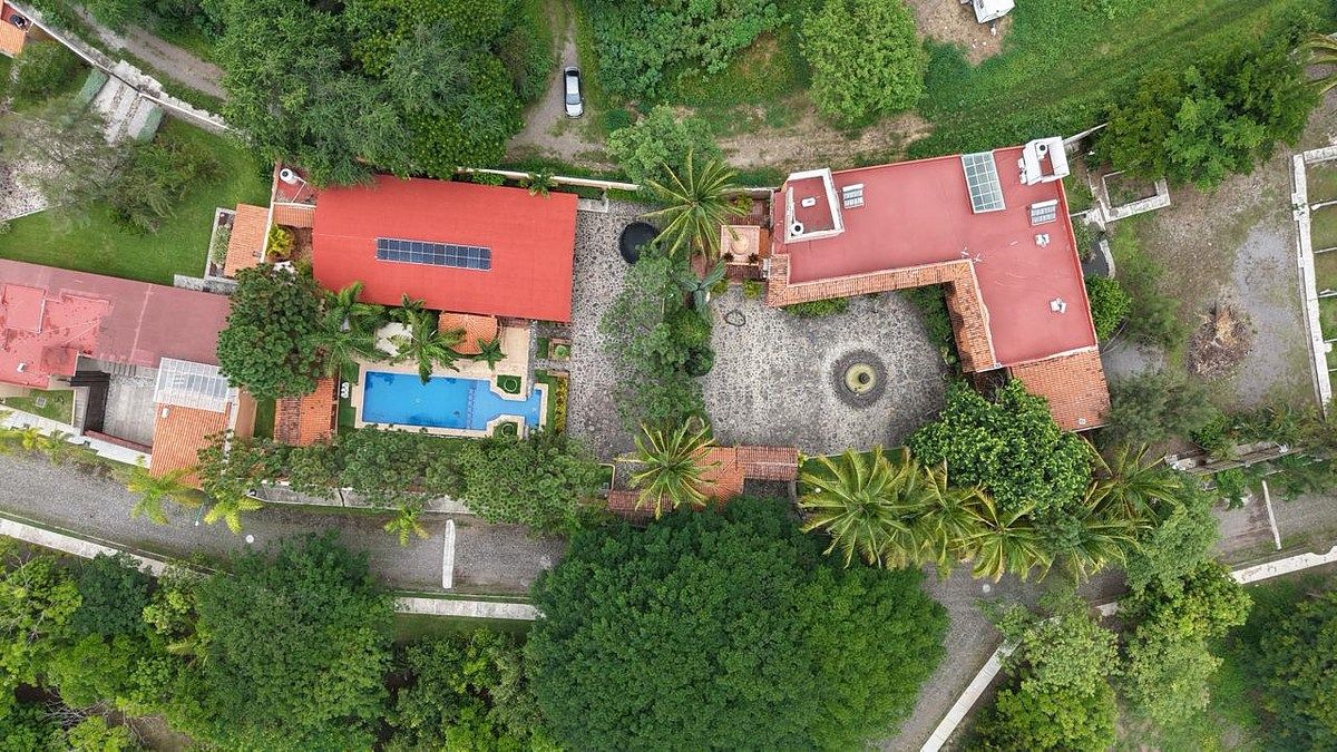 Casa en Nogueras, Comala, foto 2 de 11