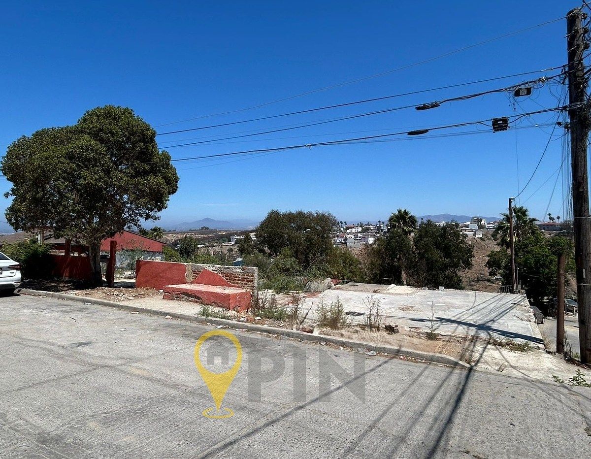 TERRENO À VENDA NA ESQUINA | LÁZARO CÁRDENAS | PERTO DO RESIDENCIAL CÚSPIDE, foto 1 de 5