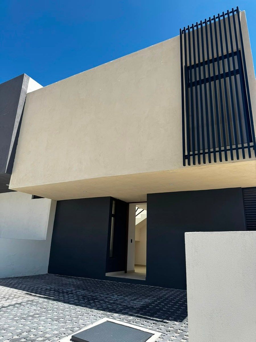 CASA À VENDA CAPITAL SUL, foto 1 de 10