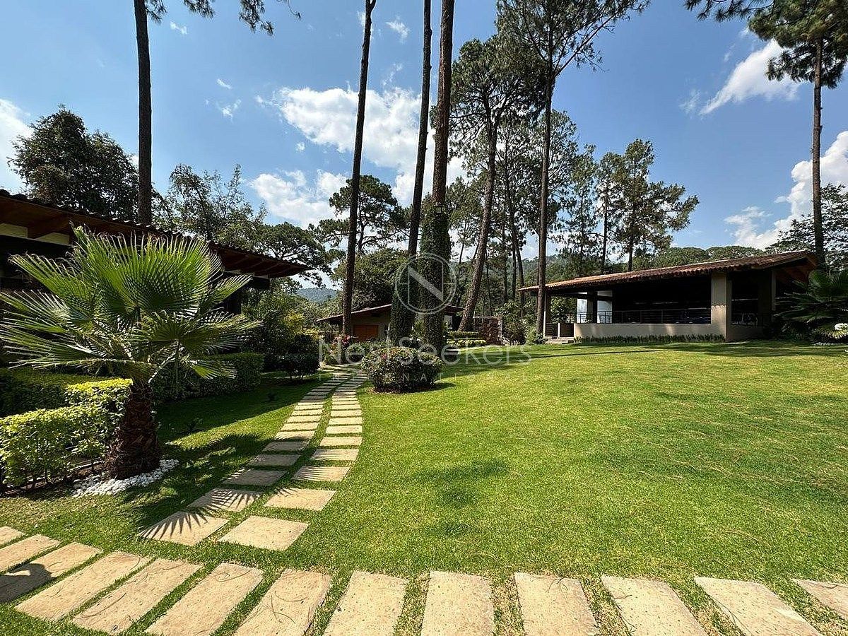 Casa em Avándaro, Valle de Bravo, foto 3 de 50