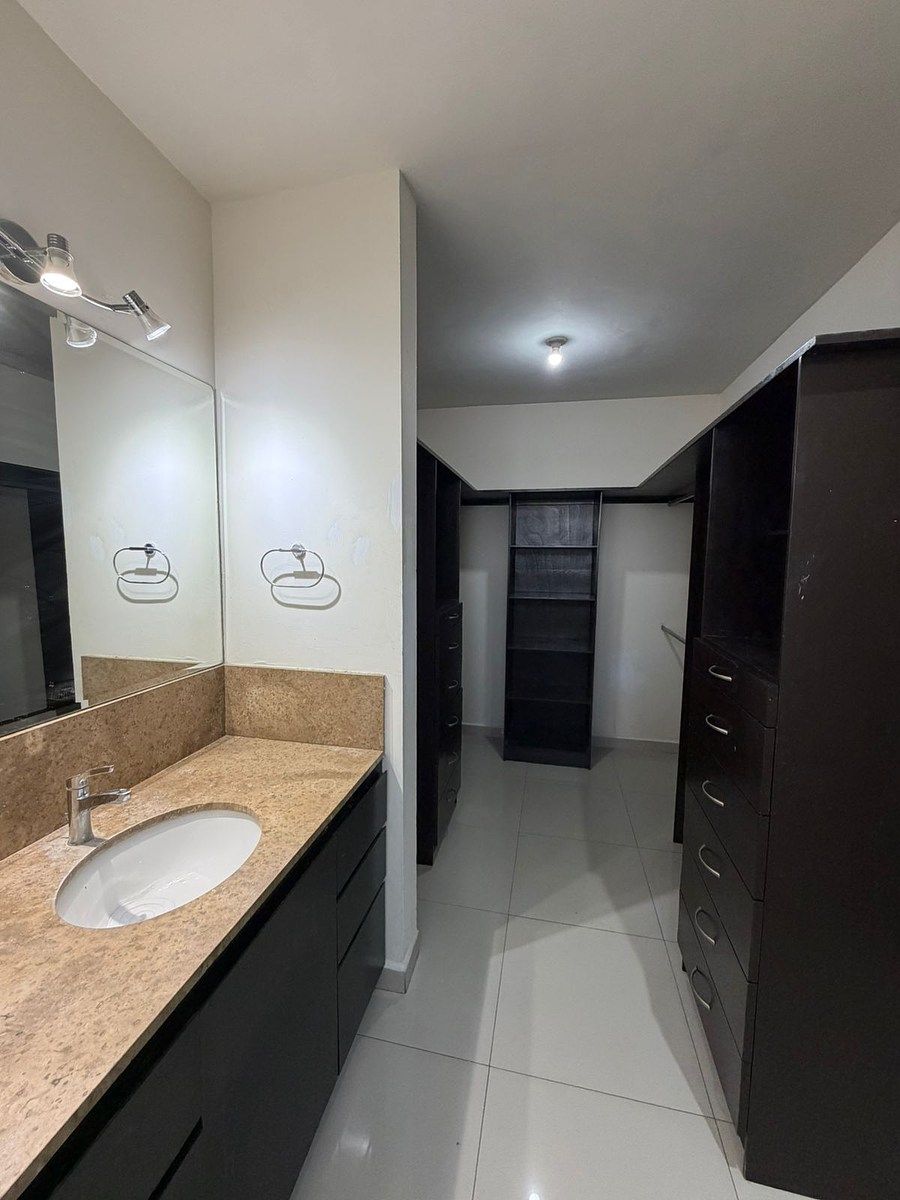 Casa en Rincón del Vergel, Monterrey, foto 11 de 23