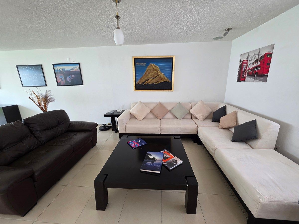 Casa em Juriquilla Santa Fe, Querétaro, foto 2 de 19