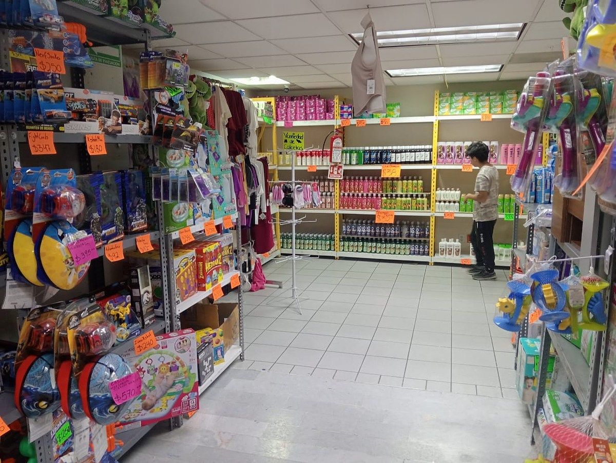 RENTA EXCELENTE LOCAL CERCA DE LA ALAMEDA CENTRAL, foto 1 de 12