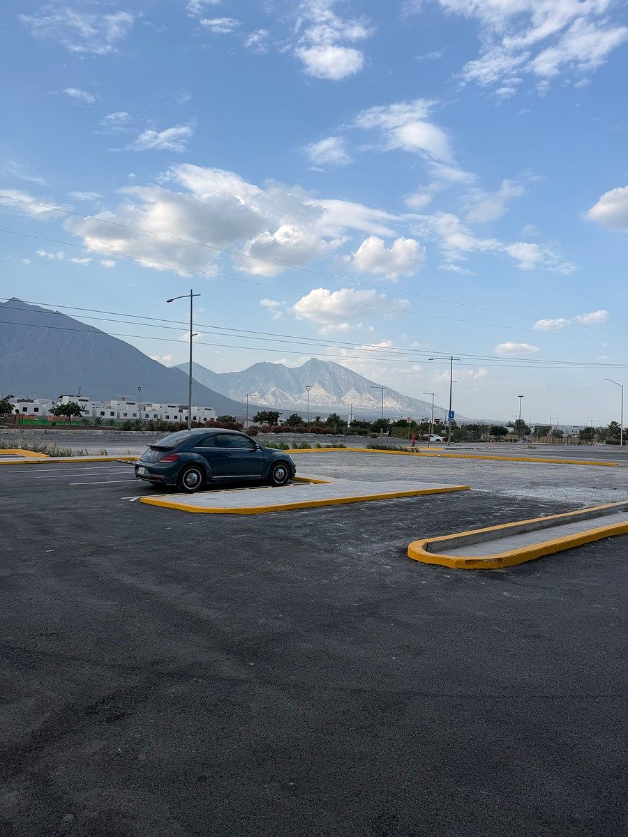 Local em Dominio Cumbres, García, foto 8 de 12