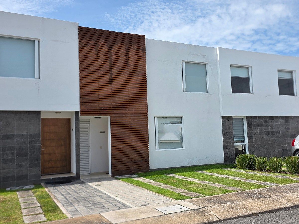 Casa en Renta en Juriquilla Santa Fe | Amueblada | 2 Recámaras, foto 1 de 27