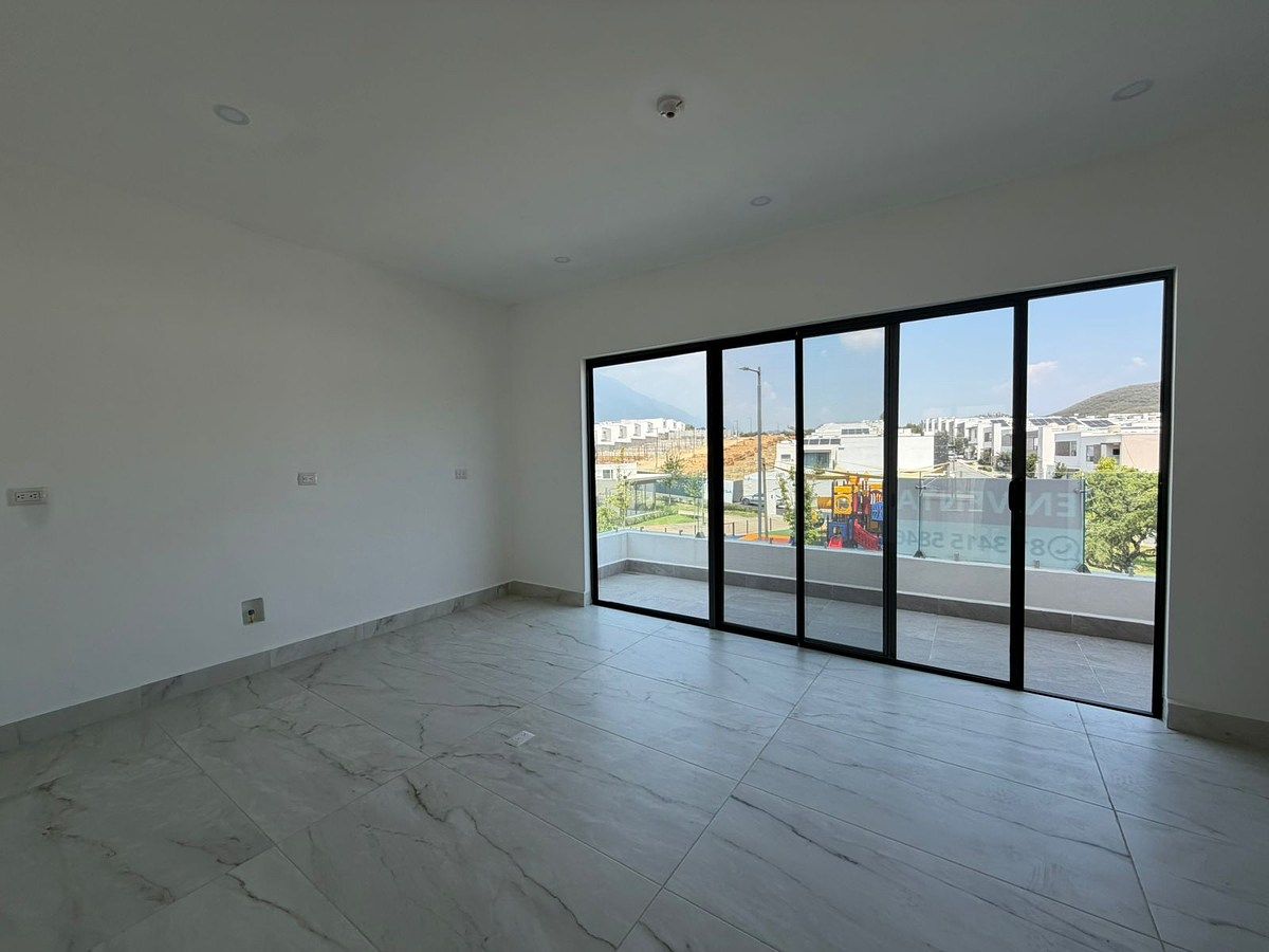 Casa em El Barrial, Santiago, foto 3 de 12