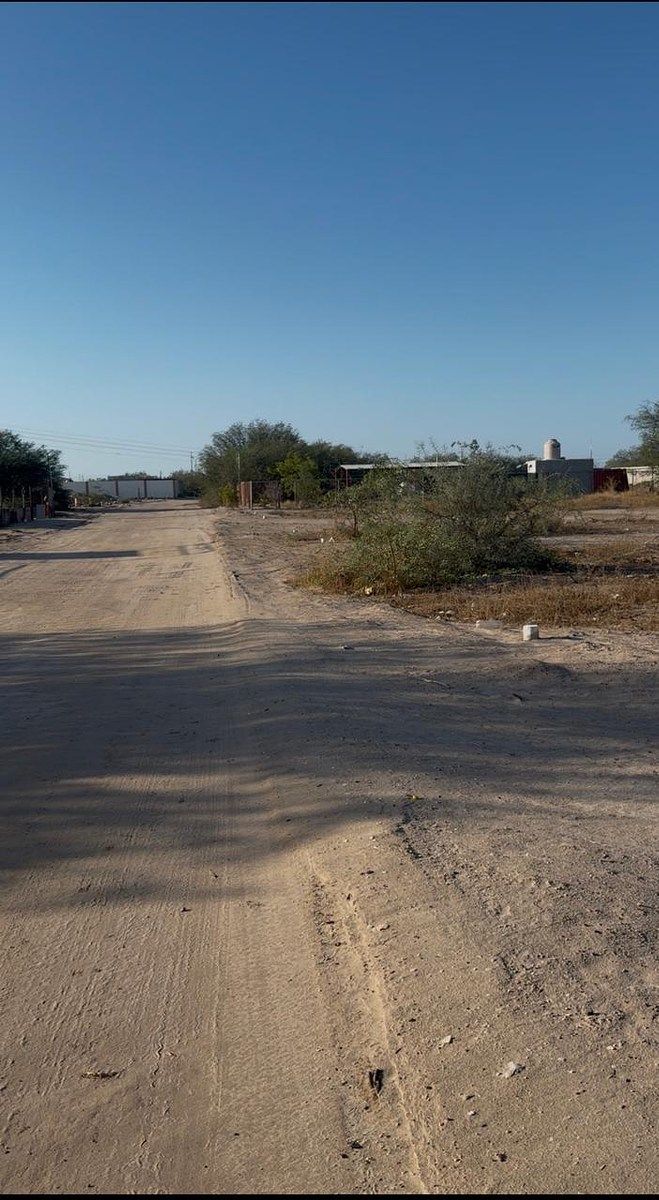 Lot in El Centenario, La Paz, photo 3 of 7
