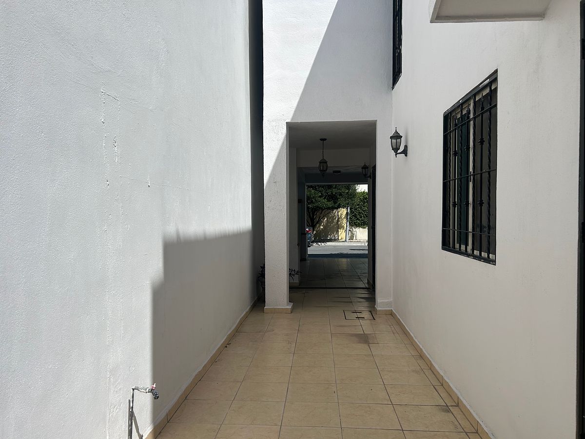 Casa em Bosques de Lindavista Sector Diamante, San Nicolás de los Garza, foto 3 de 39