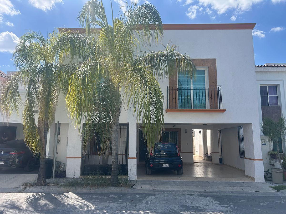 Casa à Venda em Bosques de Lindavista, Setor Diamante, foto 1 de 39