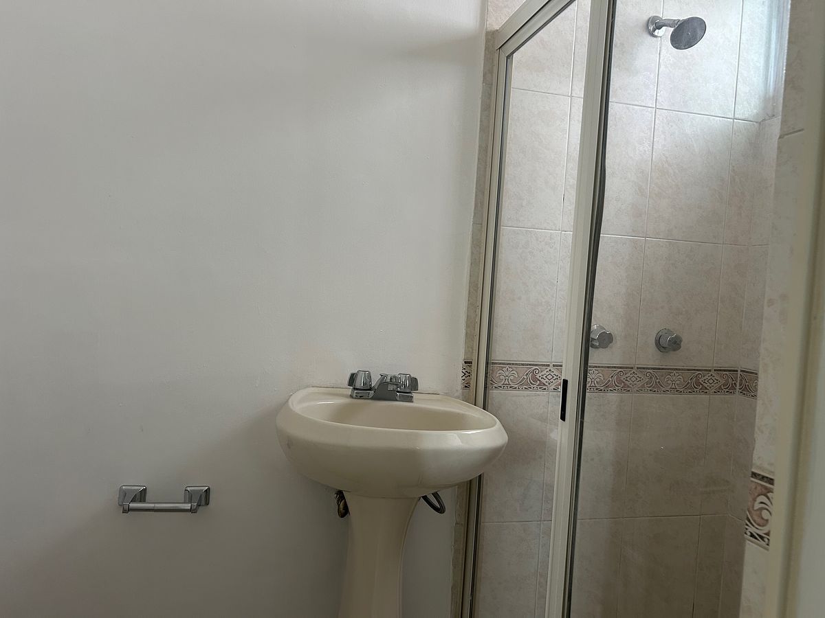 Casa em Bosques de Lindavista Sector Diamante, San Nicolás de los Garza, foto 21 de 39