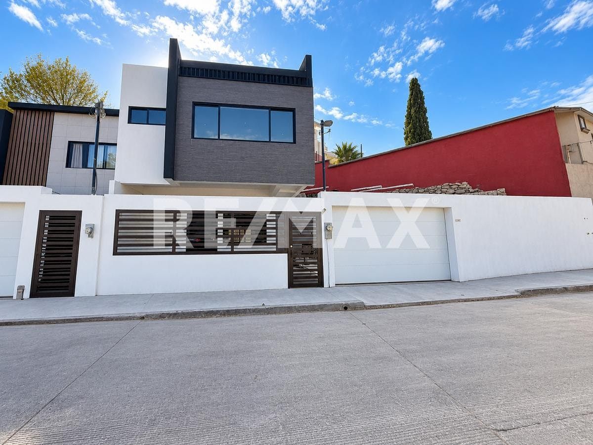 Casa en Venta en los Pinos, Tijuana