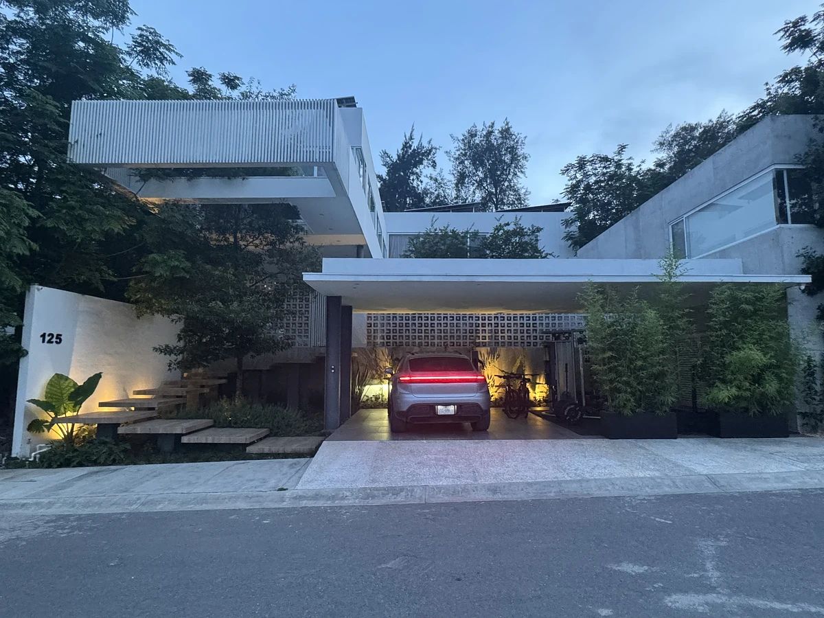 Casa em El Uro, Monterrey, foto 3 de 24