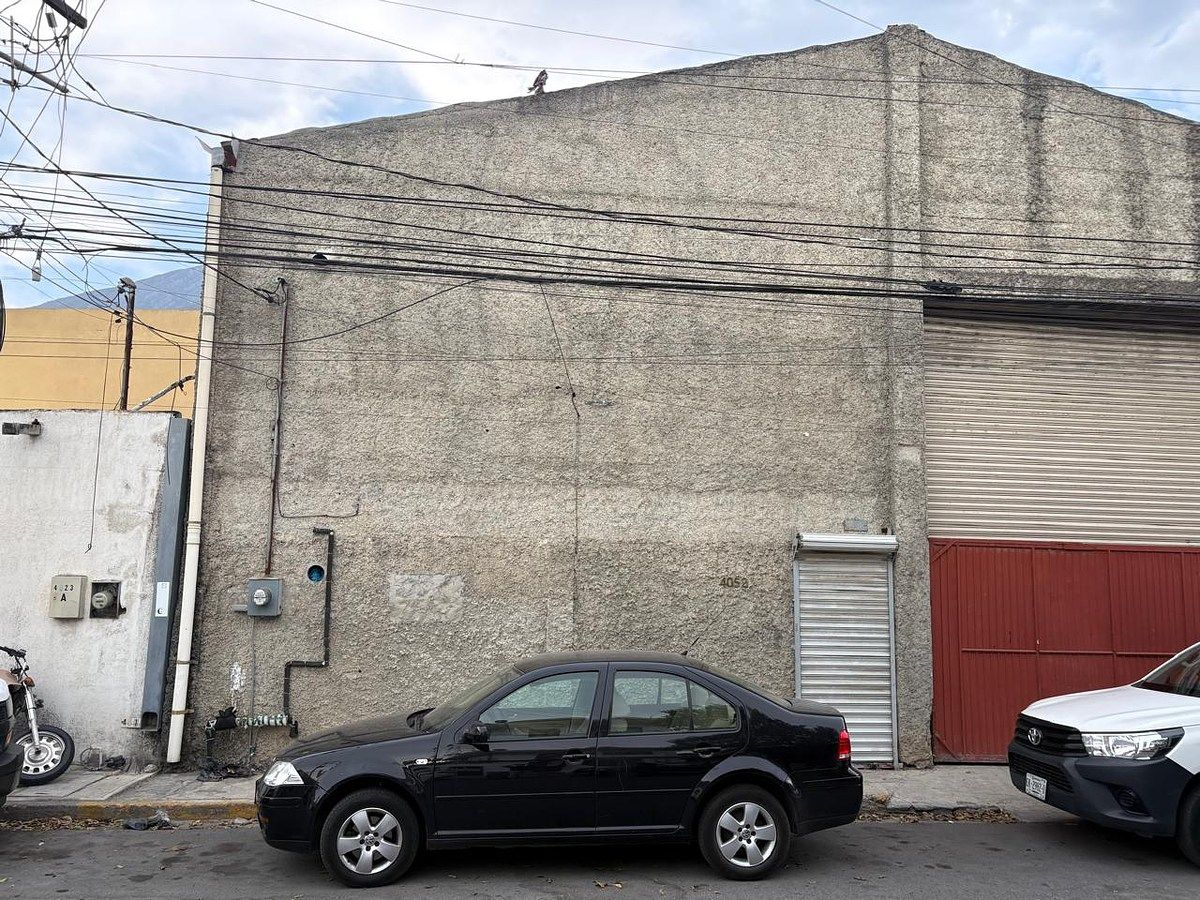 Bodega Industrial en renta Col. Condesa $33,000, foto 1 de 6
