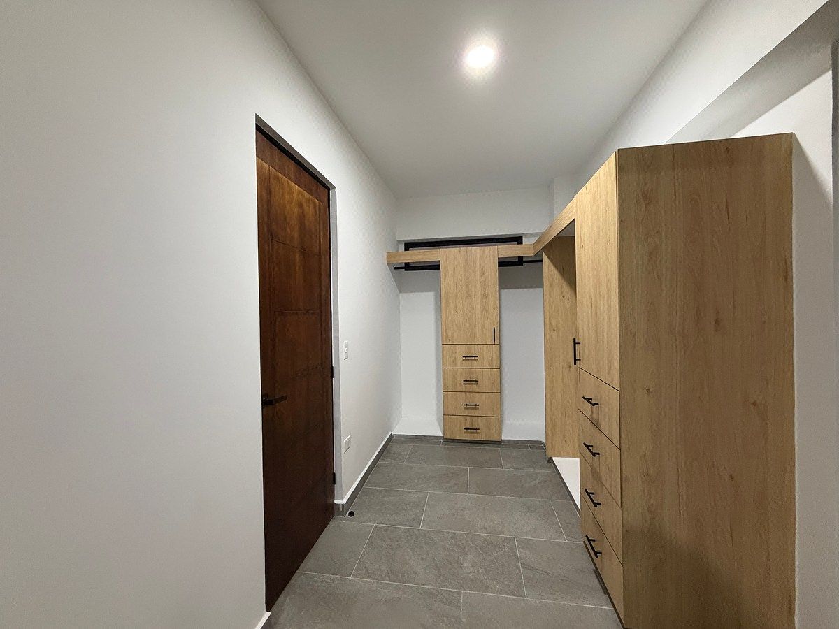 Vestidor, foto 7 de 18