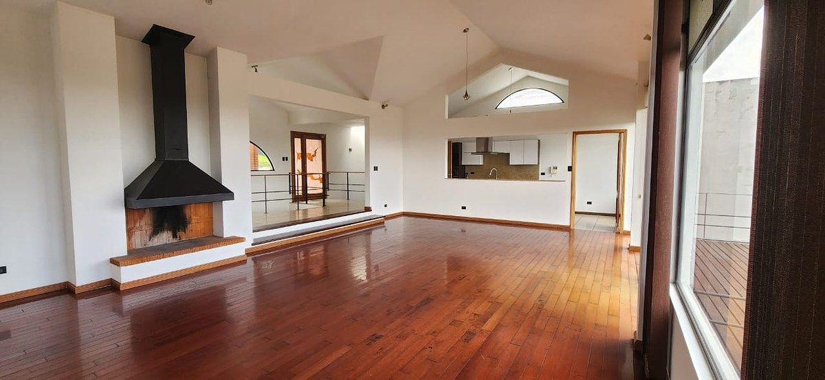 Casa en Venta en Fraijanes - Image 1