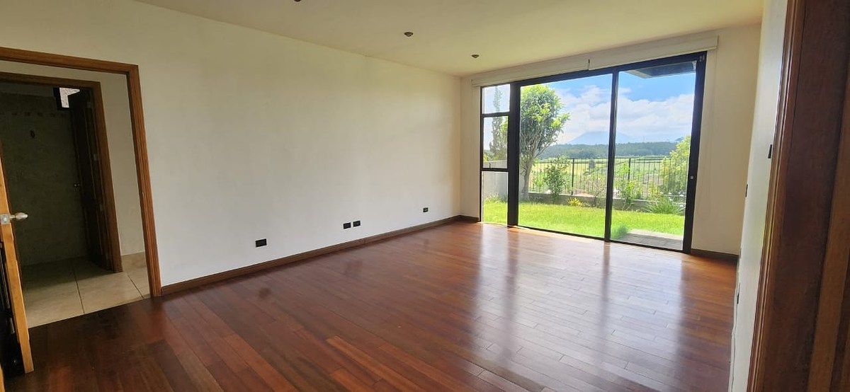 Casa en Condominio en Fraijanes, foto 9 de 10