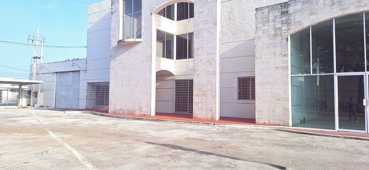 Galpão comercial em Colonial Buenavista, Mérida, foto 3 de 12